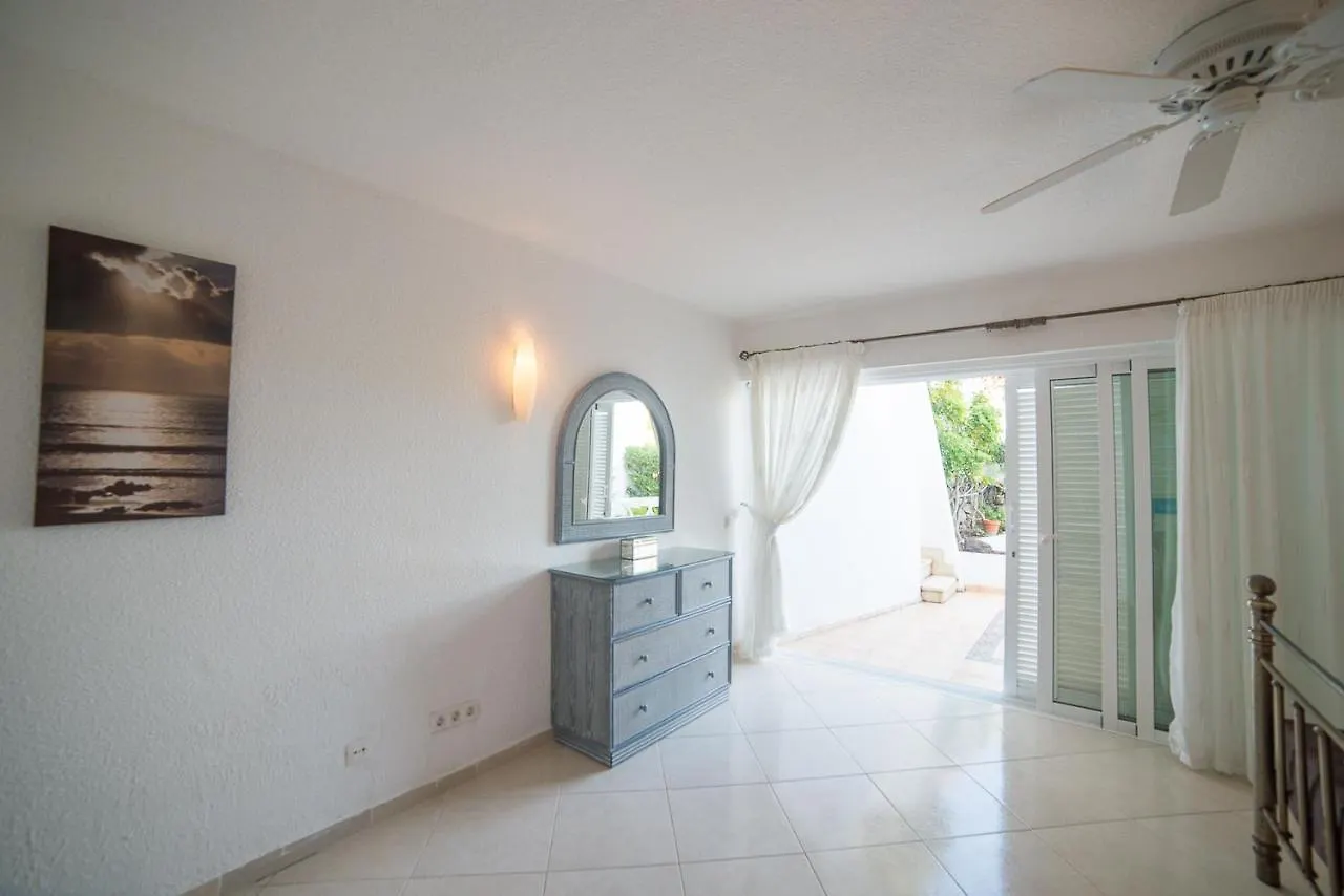 Bungalow Club Atlantis أذيخي 0*,  إسبانيا